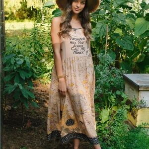 NWT Market of Stars Milk & Honey Bohéme Slip Dress